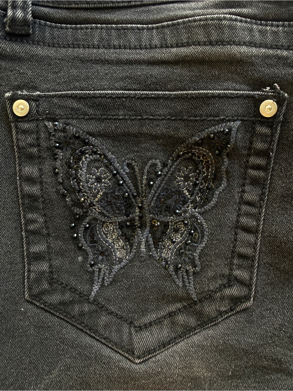 2000s Harper & Ivy Black Butterfly Embellished Bootcut Jeans Size 9 Y2K - Picture 3 of 6